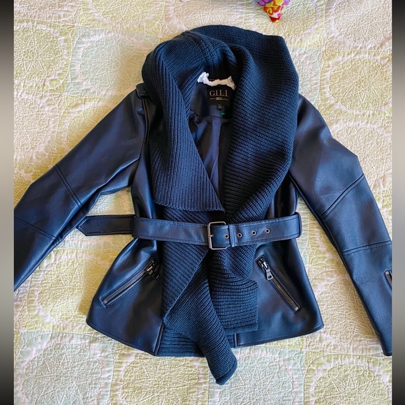 G.I.L.I. Jackets & Blazers - G.I.Ll. Blue faux leather belted moto jacket, attached knit shawl collar NWOT